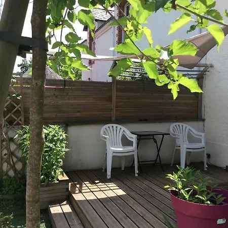 Erdre Riviere Climatise Дом отдыха Ла-Шапель-сюр-Эрдр