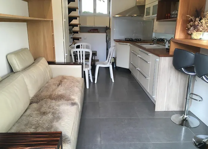 Erdre Riviere Climatise بيت للعطل